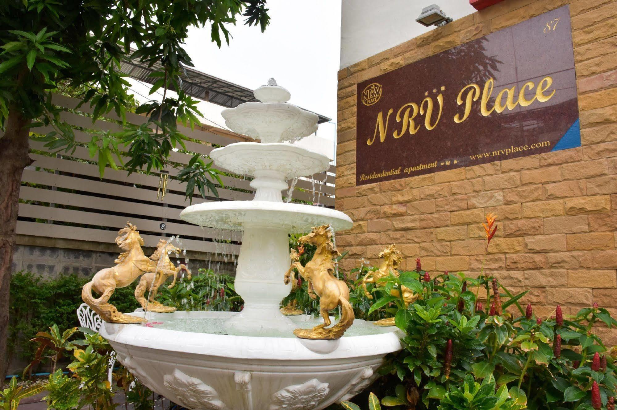Nrv Place Apart Hotel Bangkok Exterior foto